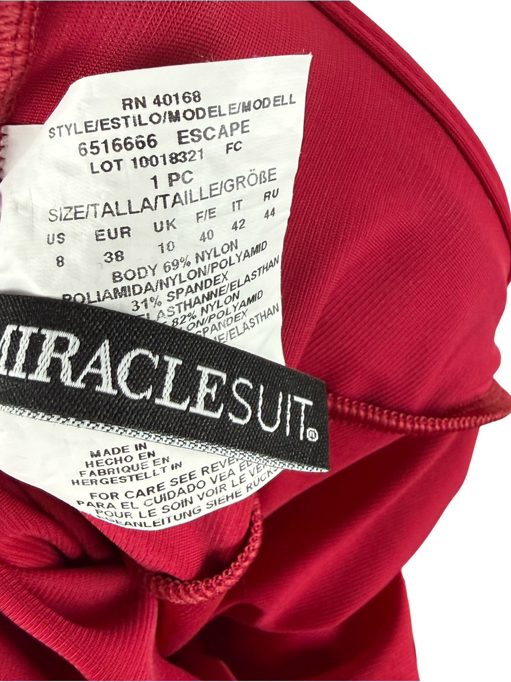 Miraclesuit Must Have Escape Underwire One Piece Swimsuit red Size 8 - Picture 8 of 8